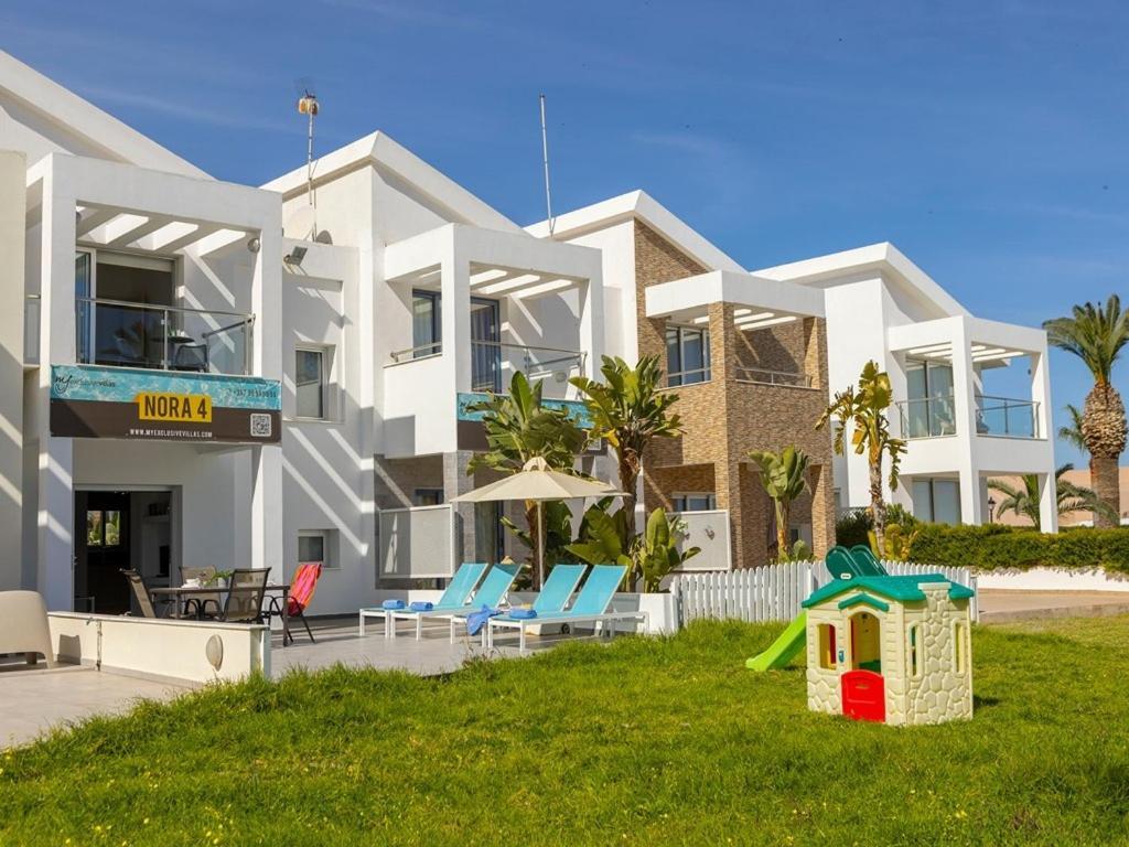 Villa Nora Протарас Екстериор снимка